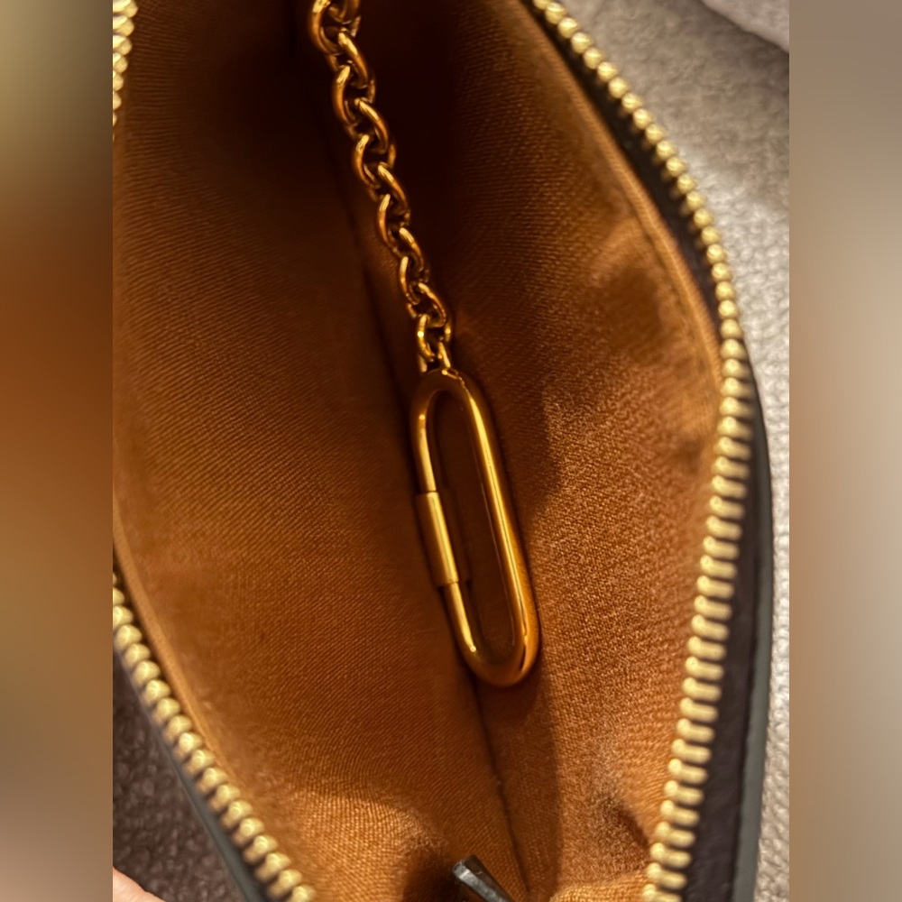 Celine Key Pouch - Picture 3 of 6